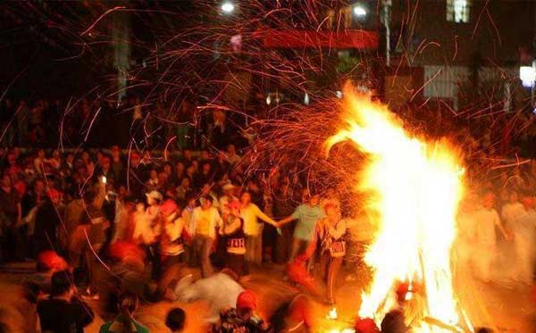 新房進火有什么講究.jpg 新房進火有什么講究.jpg