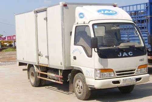 昆明搬家公司最新報道6輛搬家公司貨車被查.jpg 昆明搬家公司最新報道6輛搬家公司貨車被查.jpg