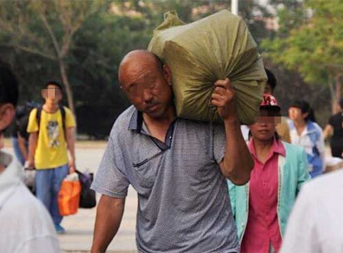 高考后父母搬家.jpg 高考后父母搬家.jpg