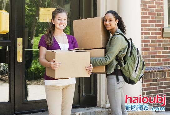 昆明畢業(yè)季學生搬家服務(wù)部助您輕松搬離學校.jpg 昆明畢業(yè)季學生搬家服務(wù)部助您輕松搬離學校.jpg